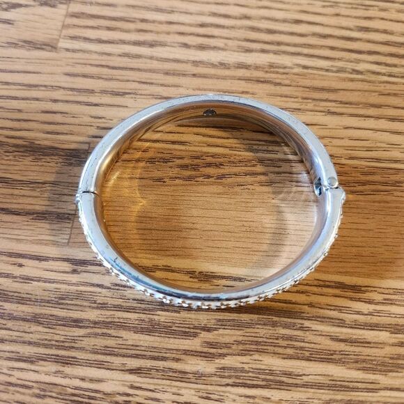 BRIGHTON "Loves Me" Gold and Enamel Floral Hinged Bracelet WEDDING GUEST! - Picture 5 of 11